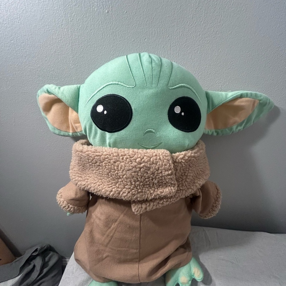 Baby yoda large Plush Toy - Picture 2 of 4
